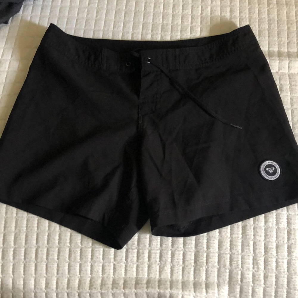 Roxy board shorts !